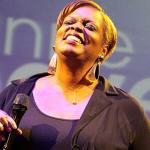 DIANNE REEVES: Christmas Time Is Here